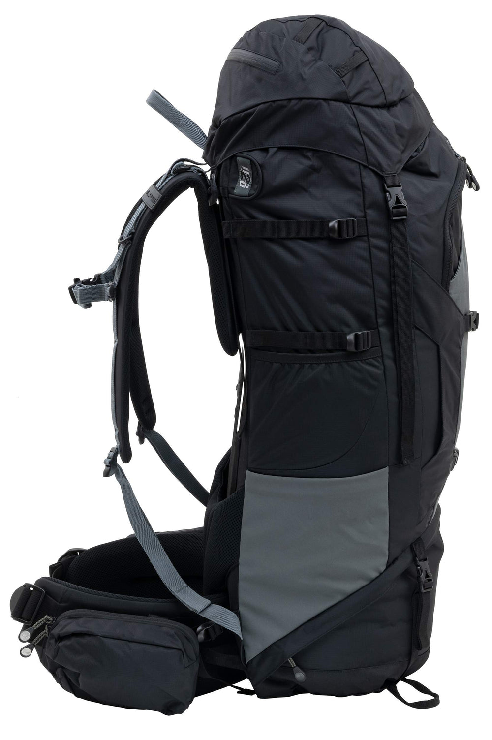 ALPS Mountaineering Caldera 90L side pockets demonstrate easy water bottle storage.