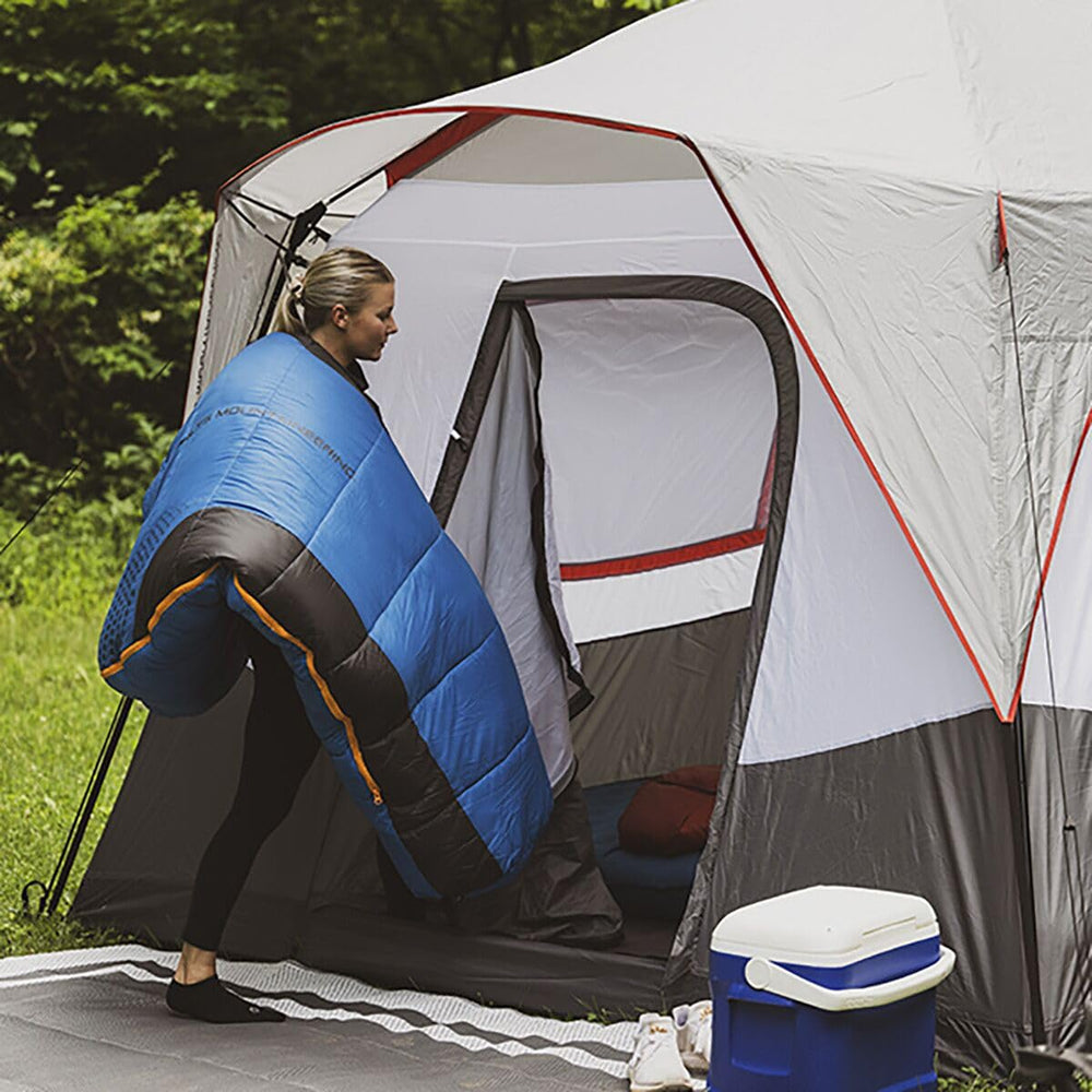 ALPS Blaze -20° XL stuff sack included for easy packing.