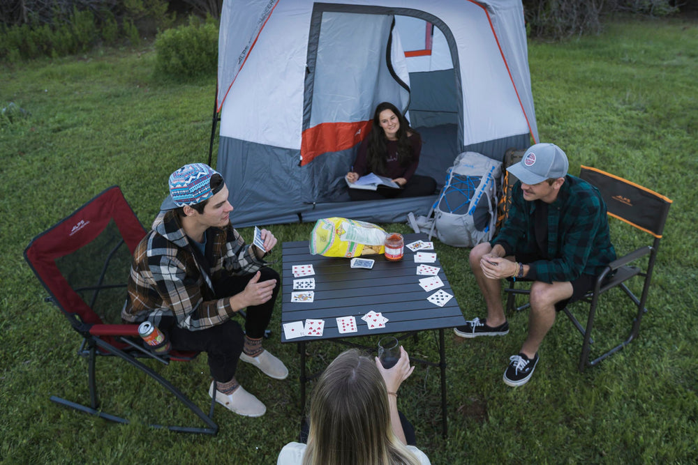 Roll-top design enables quick setup on the trail with the ALPS table.