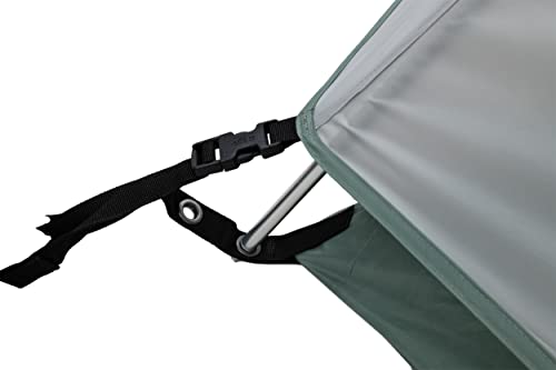 Side-release buckles on the stuff sack simplify packing and attachment.