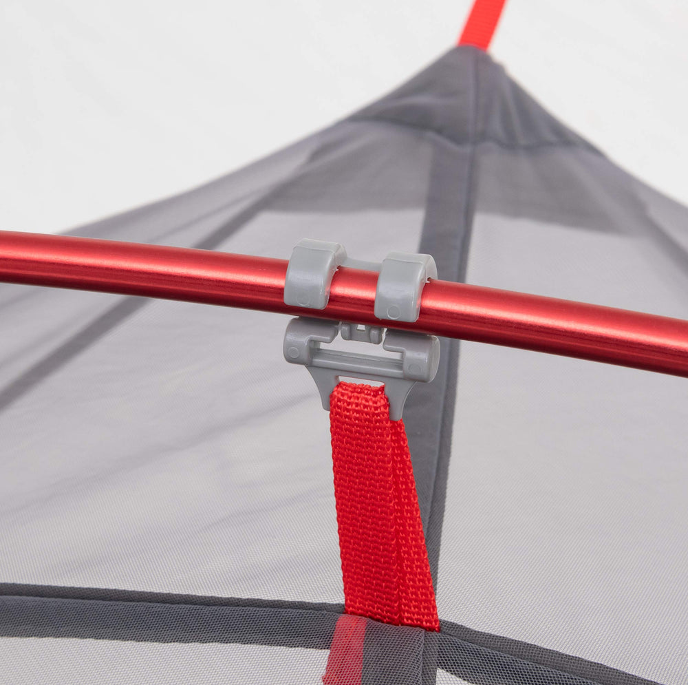 7075 aluminum stakes included for secure setup on rugged terrain