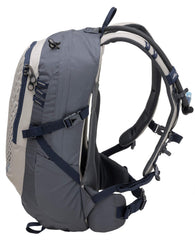 ALPS Mountaineering Hydro Trail 17L stretch-side pockets for quick drinks and snacks.