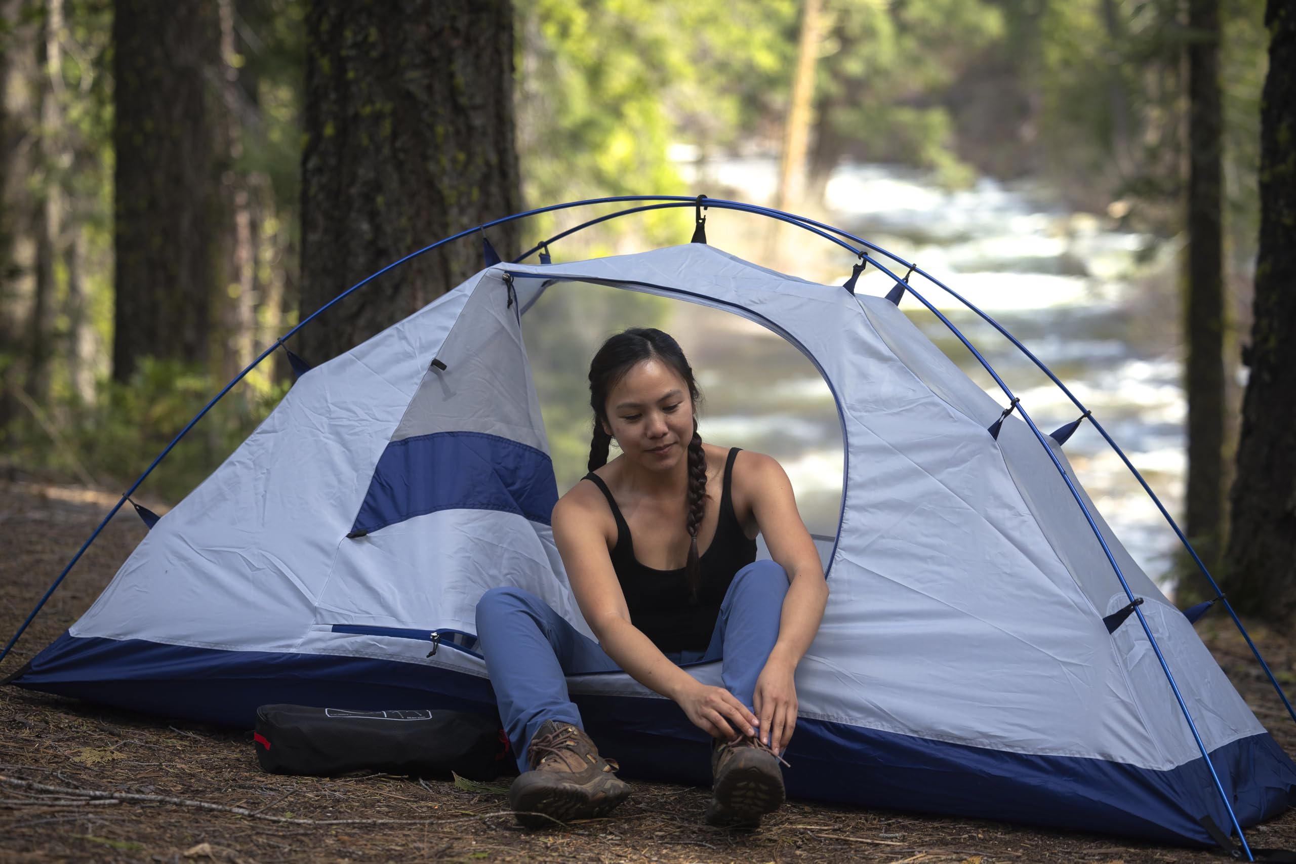 ALPS Mountaineering Lynx packed size demonstrates easy carry for long hikes.