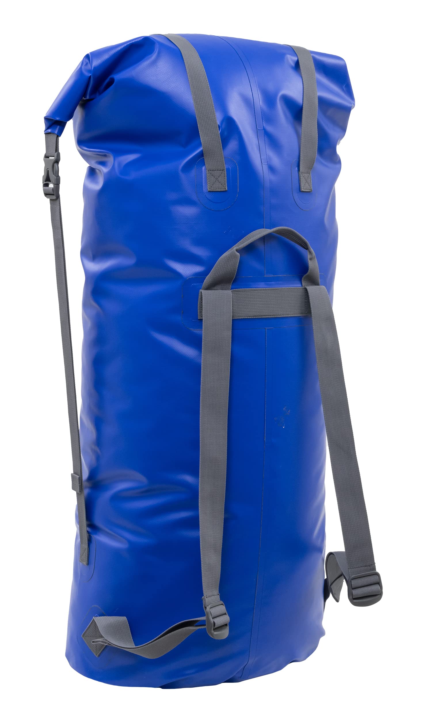 Padded shoulder straps provide comfortable carrying on long ventures