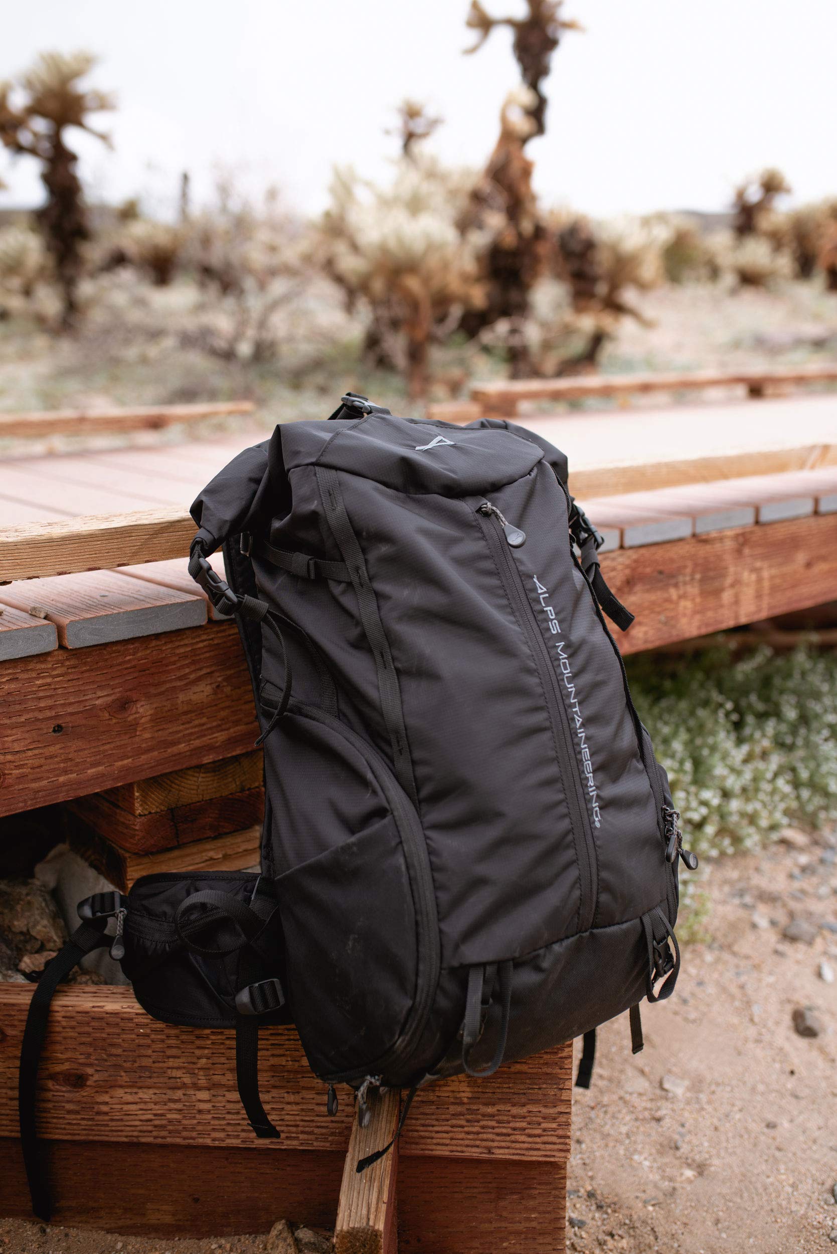 ALPS Mountaineering Tour 40L pack aluminum stay provides stable support