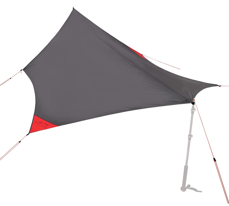 ALPS Mountaineering Ultra-Light Tarp Shelter wind-stable 6-point catenary design