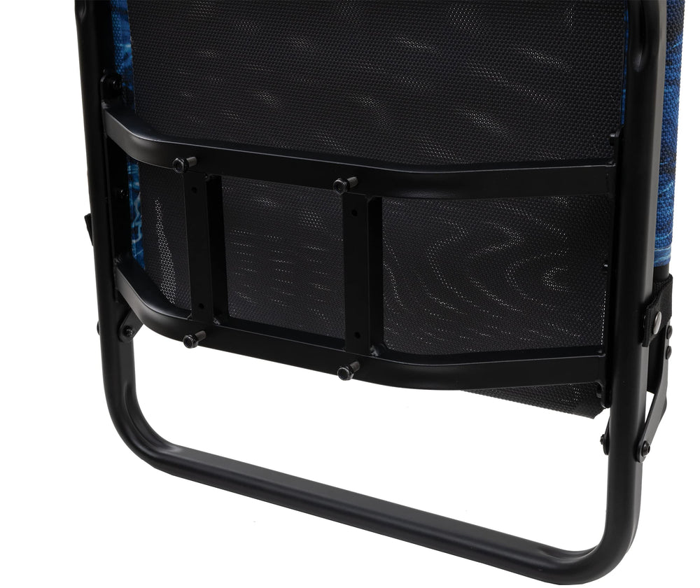 ALPS OutdoorZ Cast-N-Blast seat lightweight at 4 lb 2 oz for easy handling.