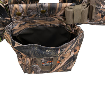 ALPS OutdoorZ Deluxe Dove Belt TechMesh bottom promotes airflow and drainage.