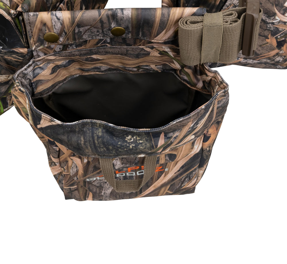 ALPS OutdoorZ Deluxe Dove Belt TechMesh bottom promotes airflow and drainage.