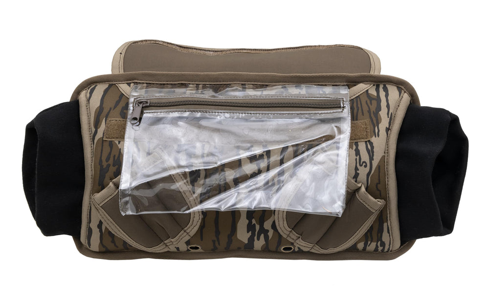 ALPS OutdoorZ D-rings provide space for extra gear and accessories.