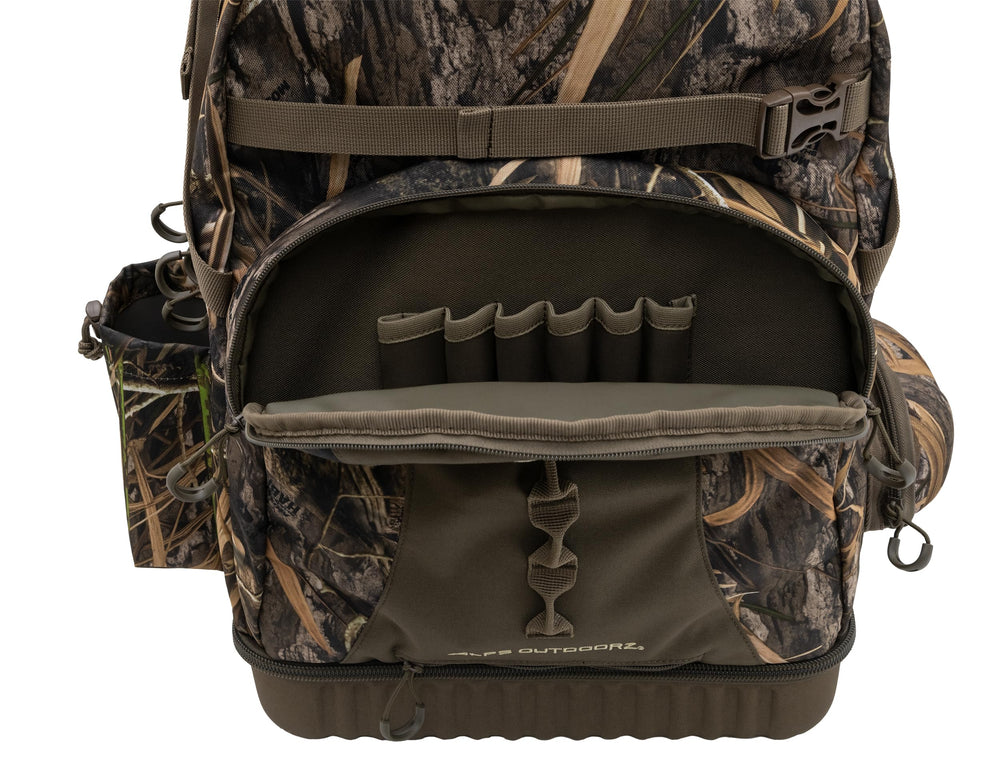 ALPS OutdoorZ Backpack Blind Bag offers a center aluminum stay and airflow back panel for comfort.