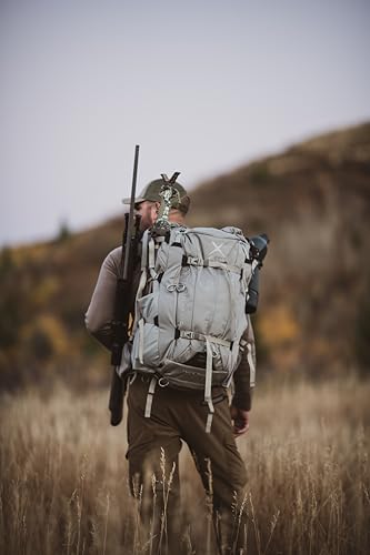 ALPS OutdoorZ Extreme Elite 5800 pack bag 95l capacity in rugged use