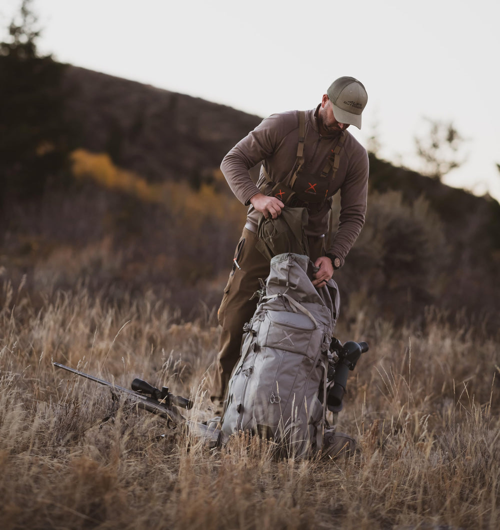 ALPS OutdoorZ Extreme Elite 5800 pack bag rain cover stored for weather protection
