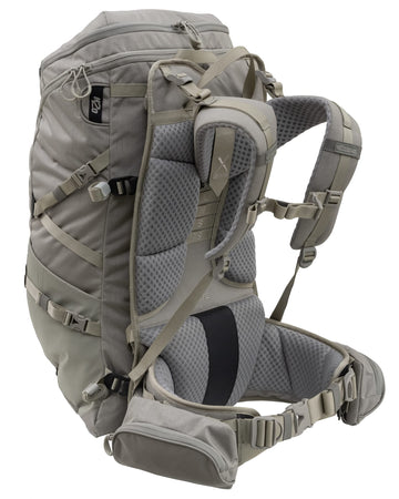 ALPS OutdoorZ 3800 Pack Bag side-access main compartment
