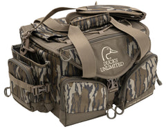 ALPS OutdoorZ Floating Deluxe Blind Bag main compartment stays dry for wet blind days