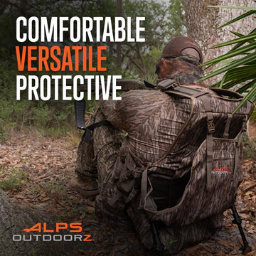 ALPS OutdoorZ Grand Slam Turkey Vest hydration pockets offer quick water access.