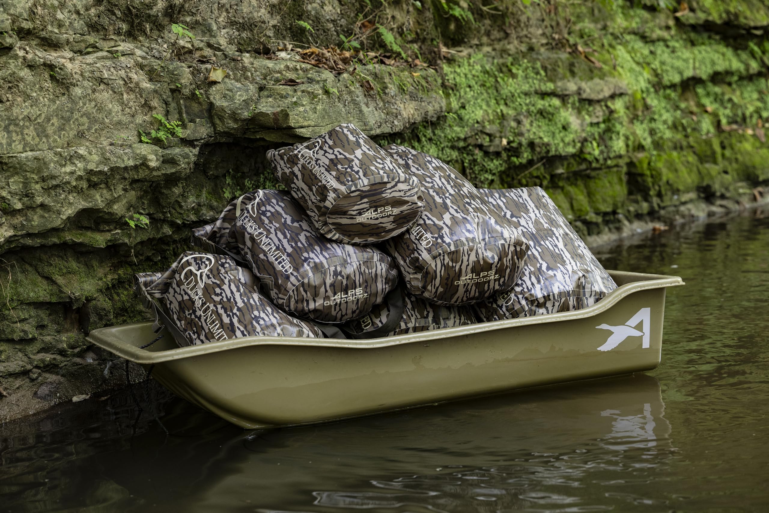 Lightweight design at 1 lb 11 oz reduces overall carry weight.