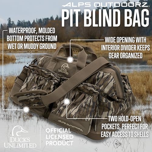 ALPS OutdoorZ Ducks Unlimited Pit Blind Bag showing removable divider to keep shells organized.