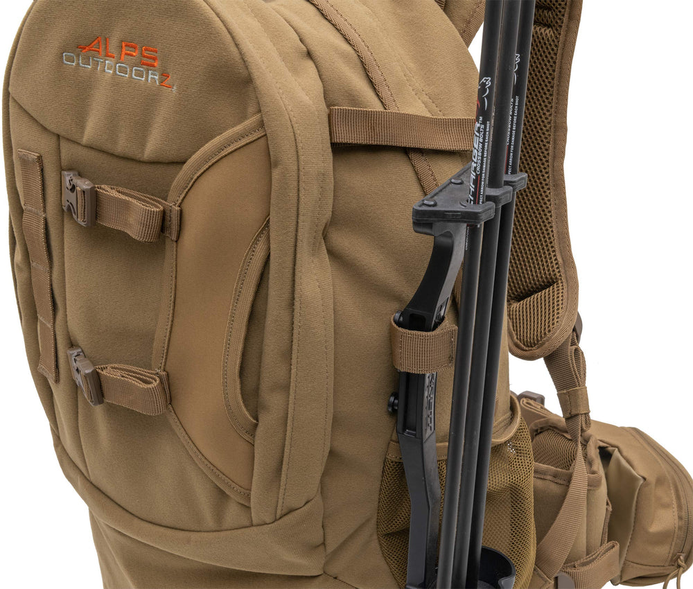 ALPS OutdoorZ Pursuit Pack hydration compatibility keeps you refreshed on long hunts.