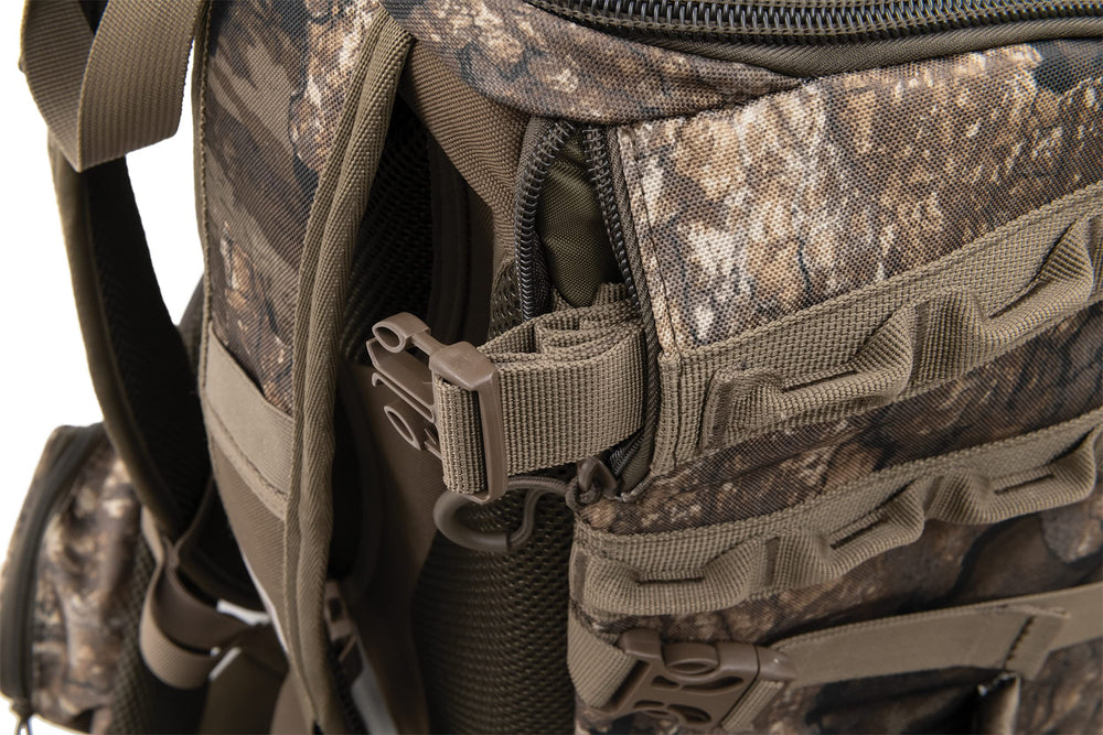 Hard weatherproof bottom resists moisture and abrasion.