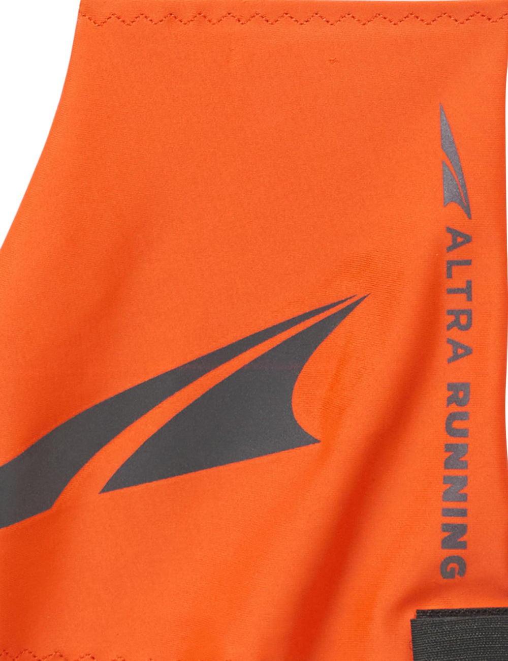 ALTRA Trail Gaiter attaches to all ALTRA trail shoes for debris-free runs.