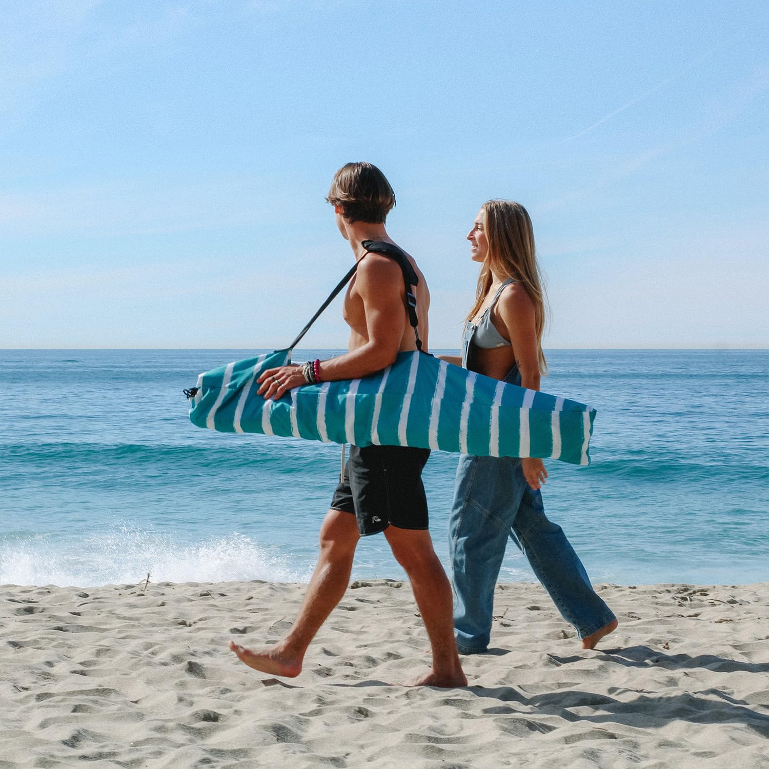 AMMSUN Beach Cabana carry bag ready for easy transport.