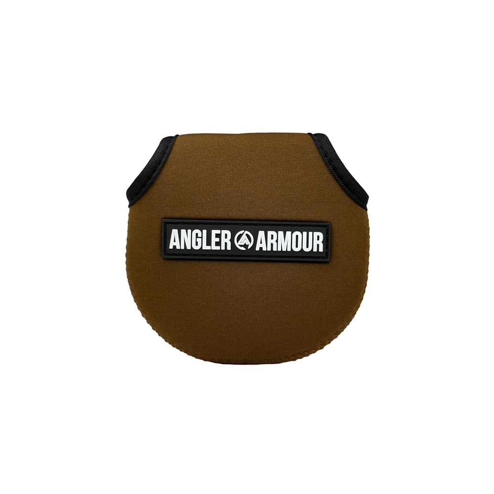 Reel interior protected from dust and debris