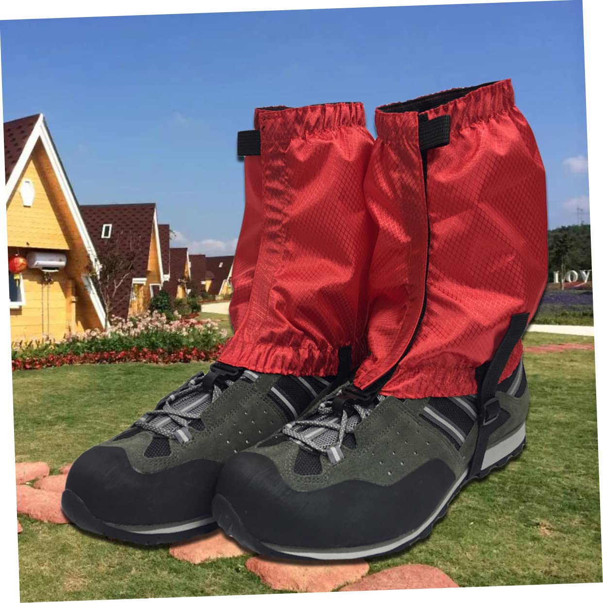 Anneome all-around gaiters suitable for hiking, cycling, and outdoor work.