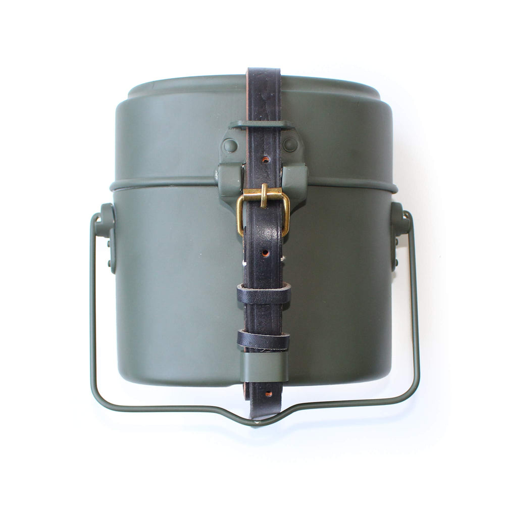 ANQIAOGreen M31 mess kit outer shell in field-green finish for authentic display and collection