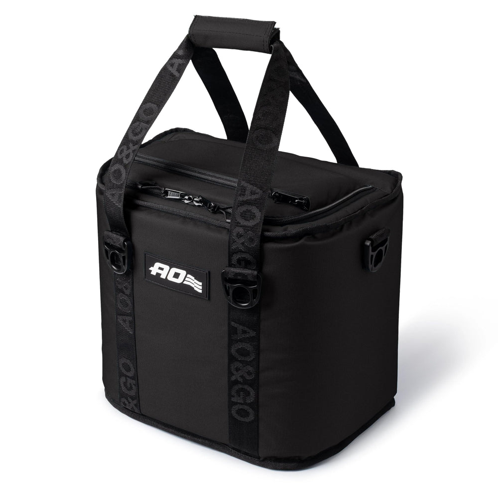 AO Coolers Laguna interior with leak-proof liner for easy cleanup and secure transport.