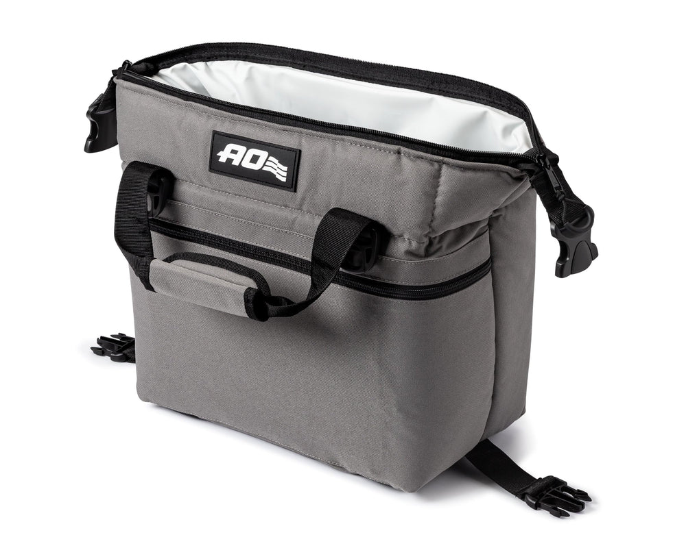 AO Coolers Original leak-proof TPU liner close-up prevents leaks during transport.