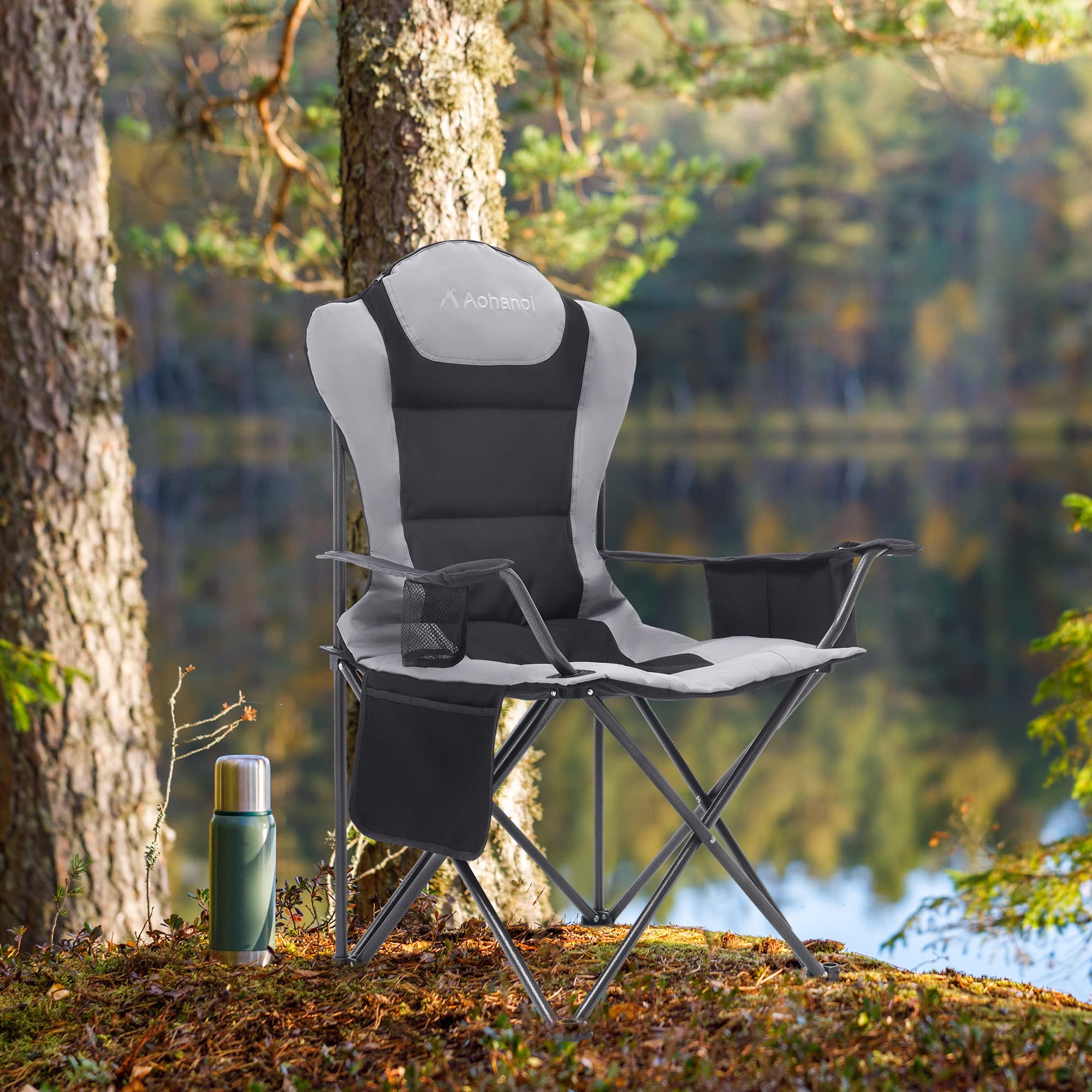 Aohanoi camping chair featuring insulated cooler bag for on-site drinks.