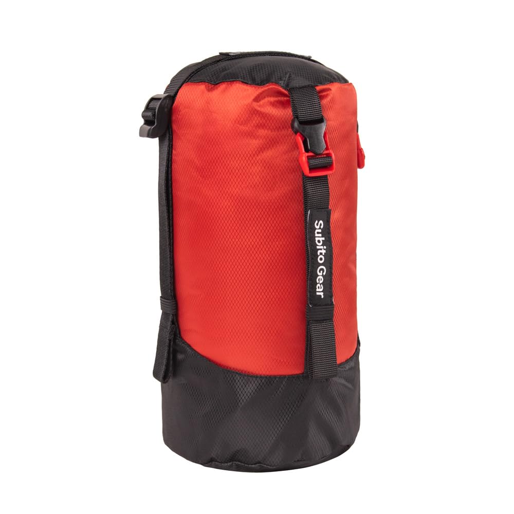Aomiun compression bag with quick-release buckles enables fast, organized packing.
