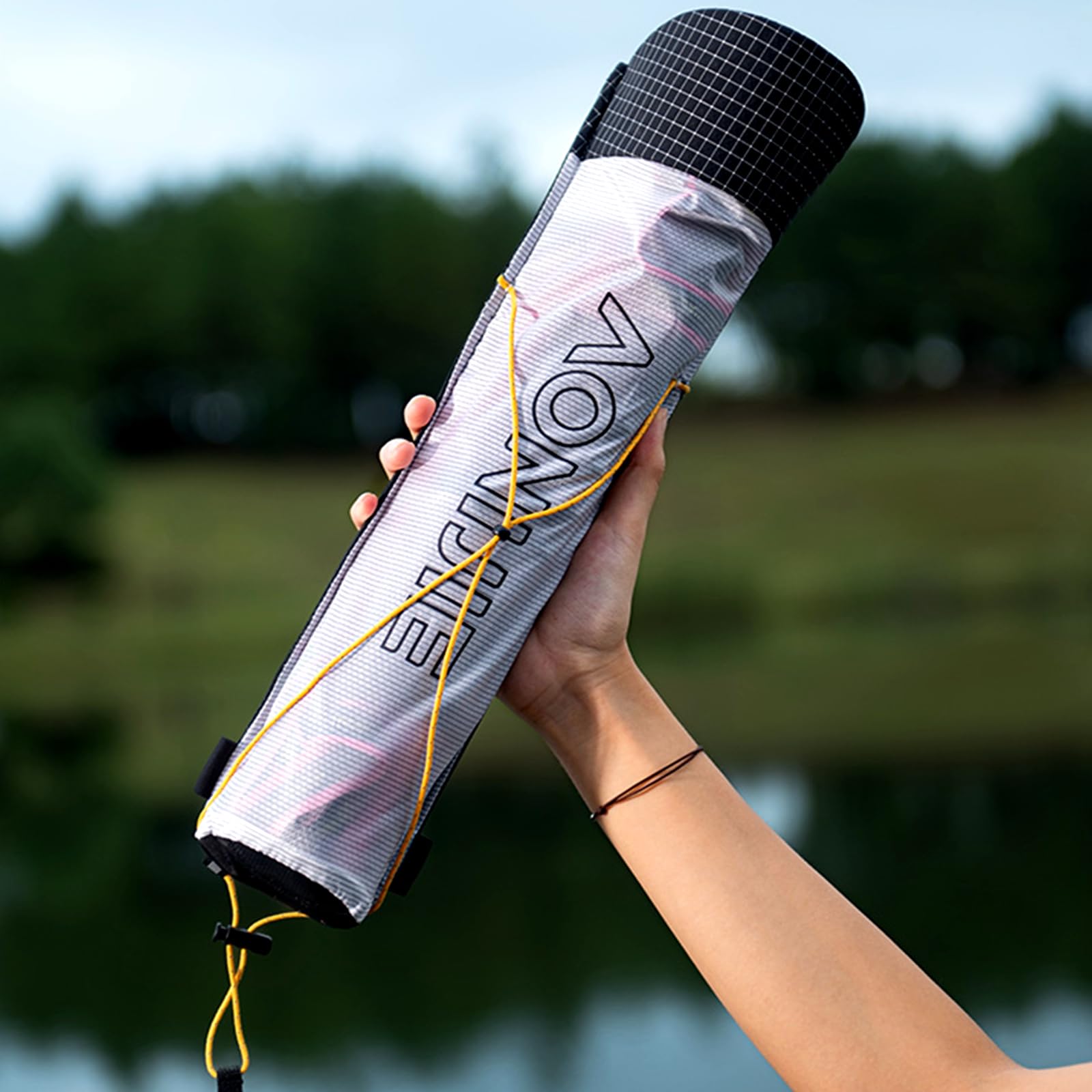 AONIJIE durable black and white pattern blends style with function on trails.
