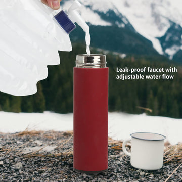Aramox 15L capacity illustration for outdoor water storage needs.