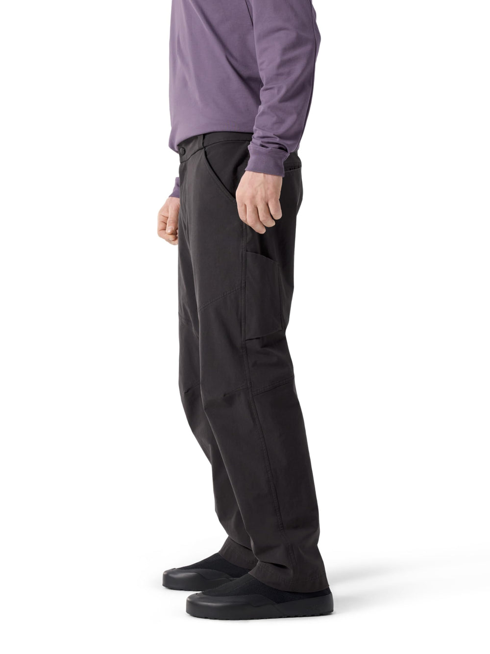 Arc'teryx Cronin right thigh zip pocket detail for quick access.
