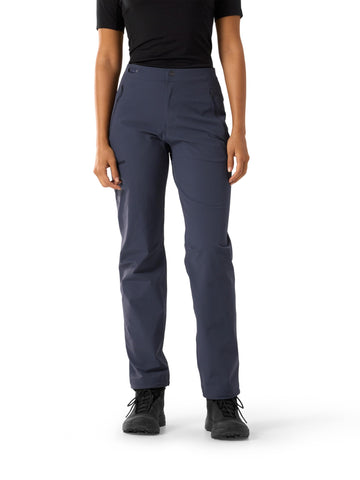 Arc'teryx Gamma Pant Women's stretch fabric enables unrestricted movement.