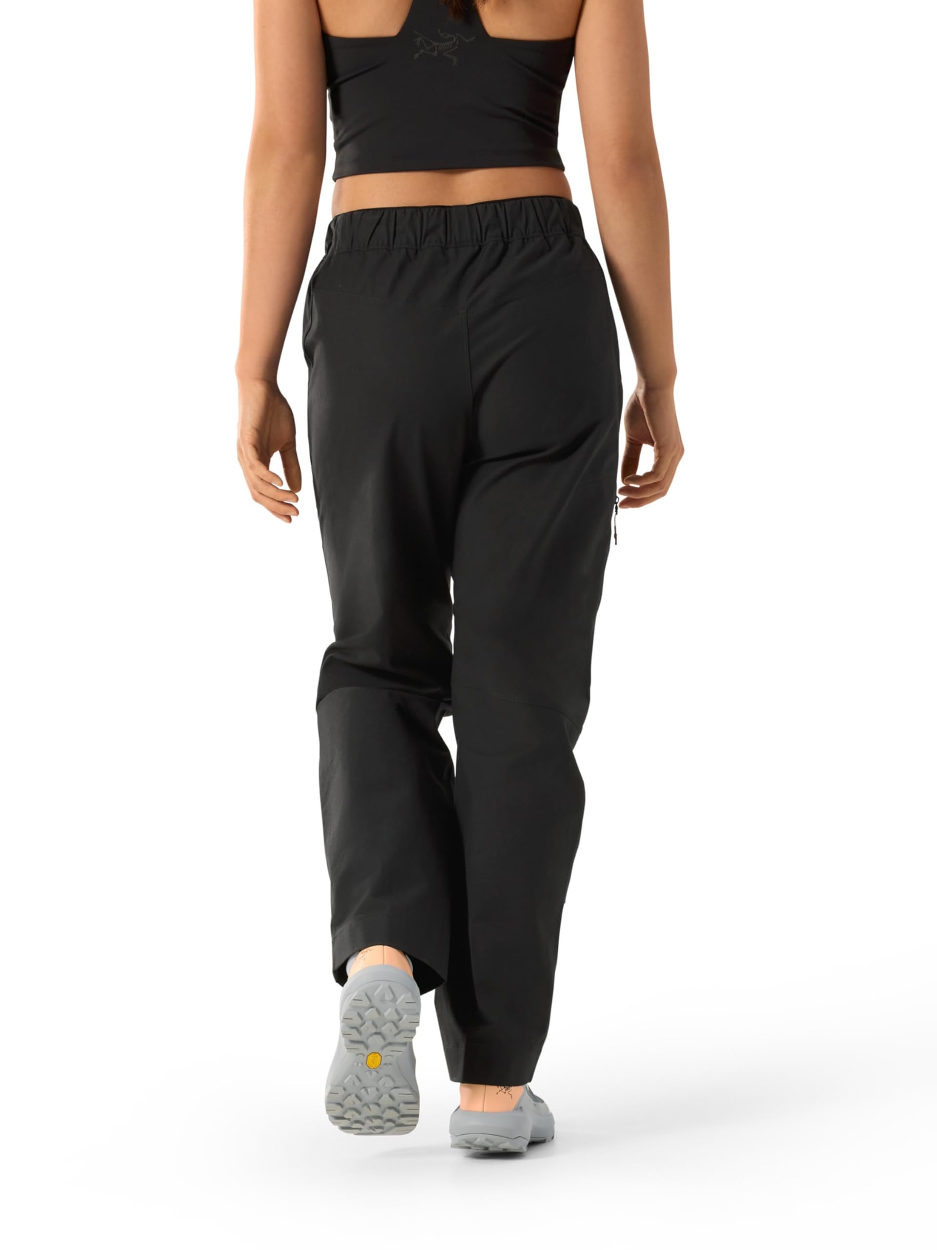 Arc'teryx Kragg Cotton Pant pocket detail with harness-compatible zipper for secure storage