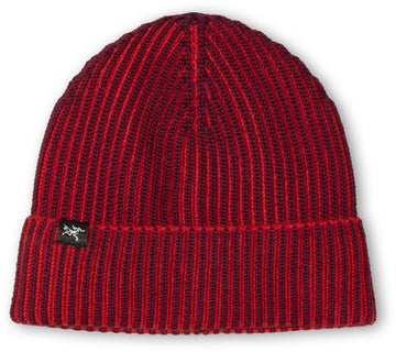 Arc'teryx Ribbed Toque rolled cuff seals warmth at the forehead and ears.