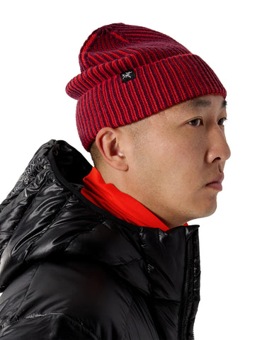 Arc'teryx Ribbed Toque side profile shows a low-profile fit for versatile trail wear.