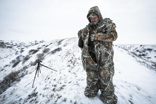 ArcticShield Body Insulator with detachable hood in Realtree Edge for versatile coverage
