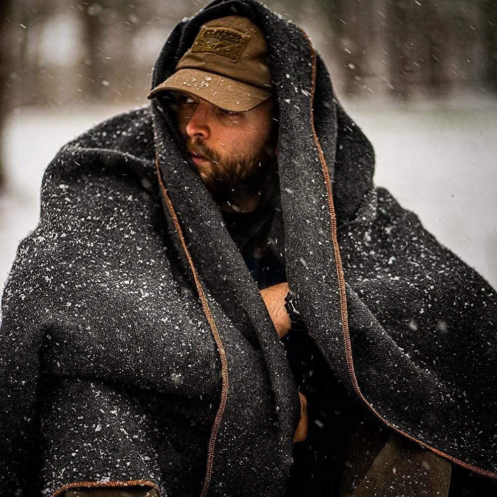 Arcturus Military Wool Blanket in car emergency kit provides readiness.