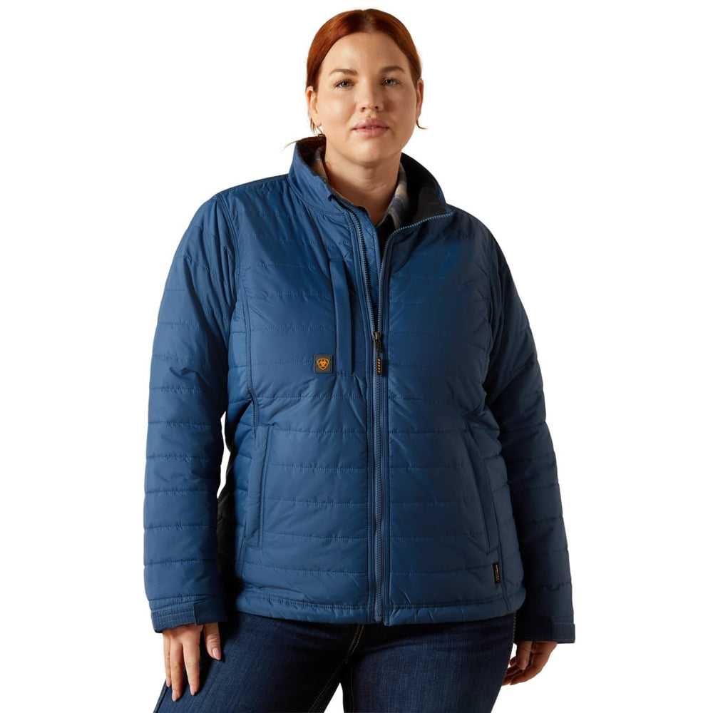 Pocket layout of ARIAT Rebar jacket offers roomy storage for tools and keys.