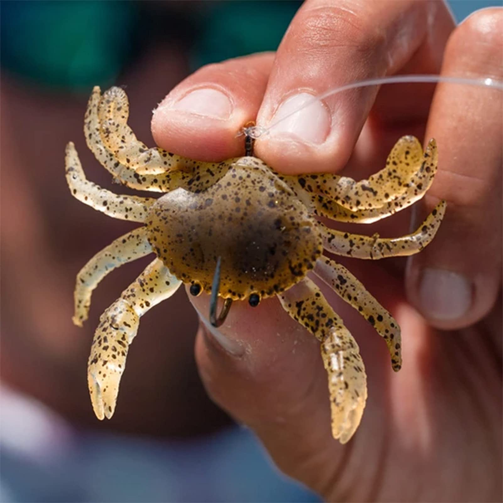 Arinda Smash Crab belly-down landing position improves hook exposure and bites