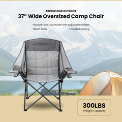 ARROWHEAD OUTDOOR chair with inner pockets to keep essentials within reach.