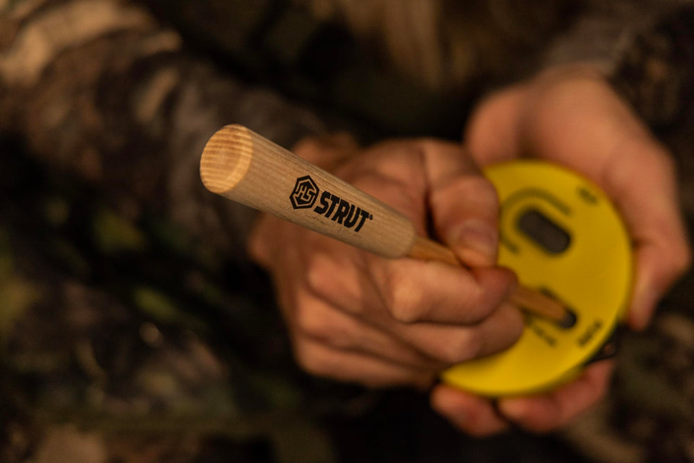 Guided strike arrows on the Cookie Cutt'R Tracer lid