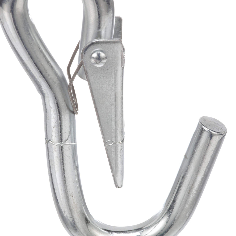 Attwood 7653L3 metal body emphasizes durability for outdoor use.