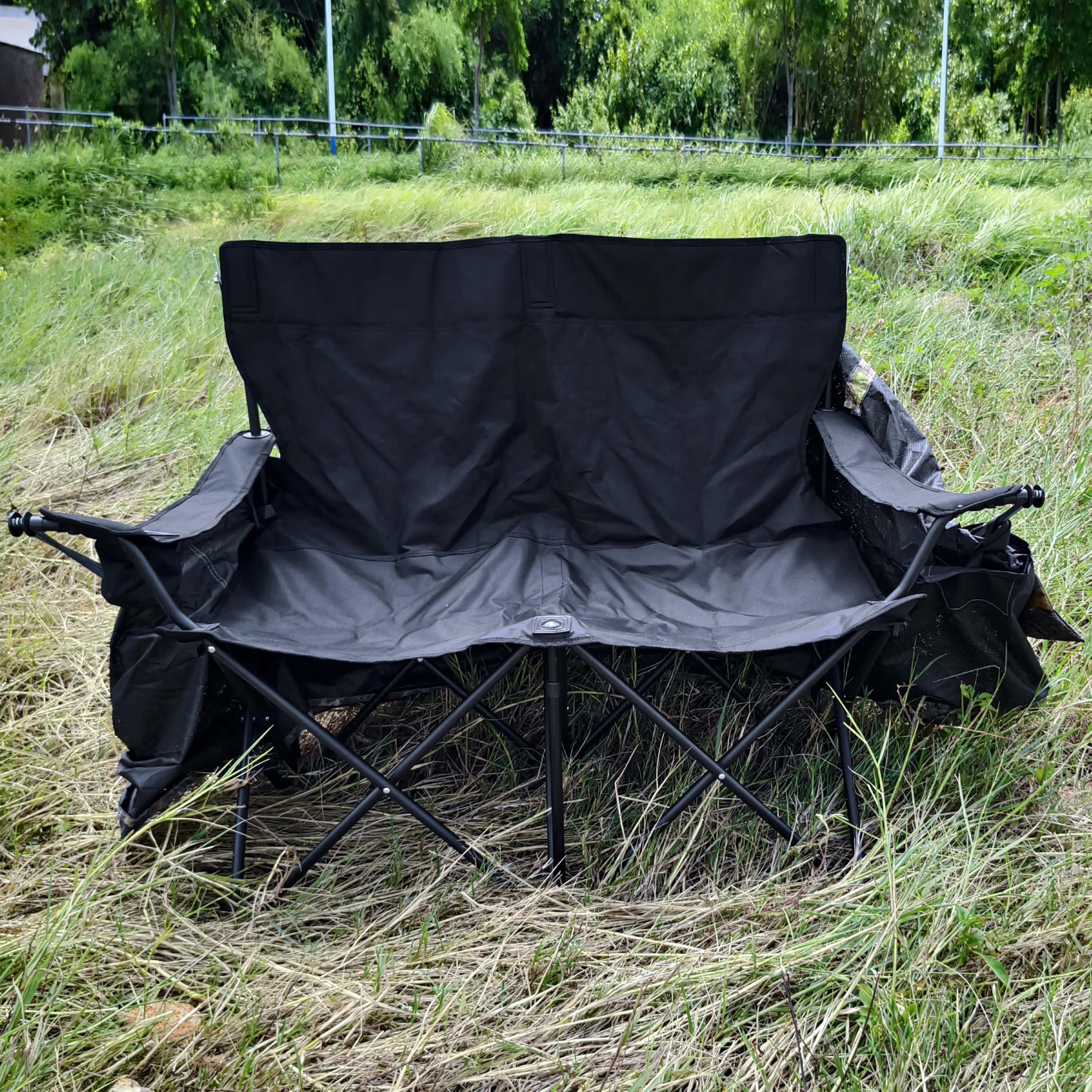 AUSCAMOTEK breathable mesh backrests improve cooling during warm days in the stand