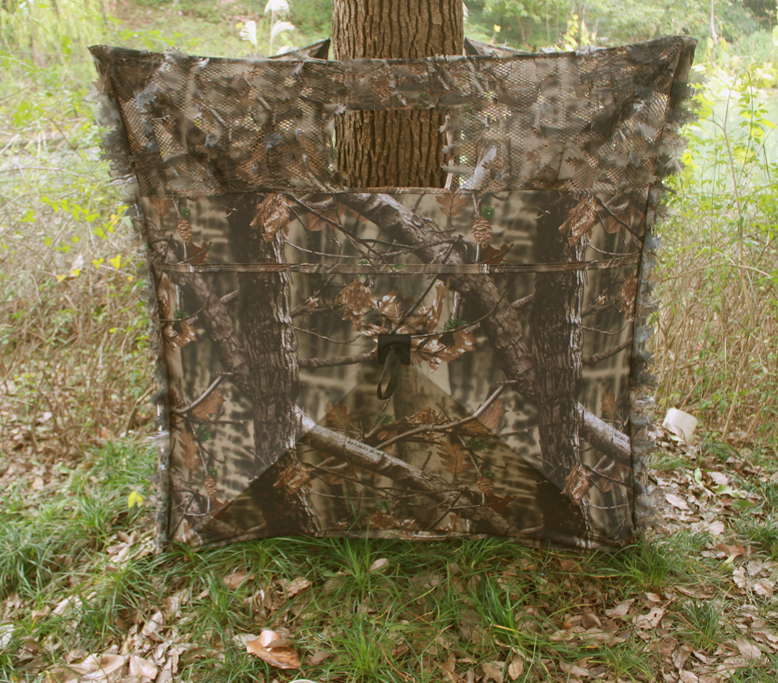 AUSCAMOTEK Leafy Hunting Blind 3-panel configuration enables versatile shooting access