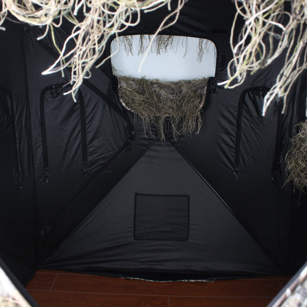 AUSCAMOTEK Scouter packaged accessories with carry bag and stakes for fast setup